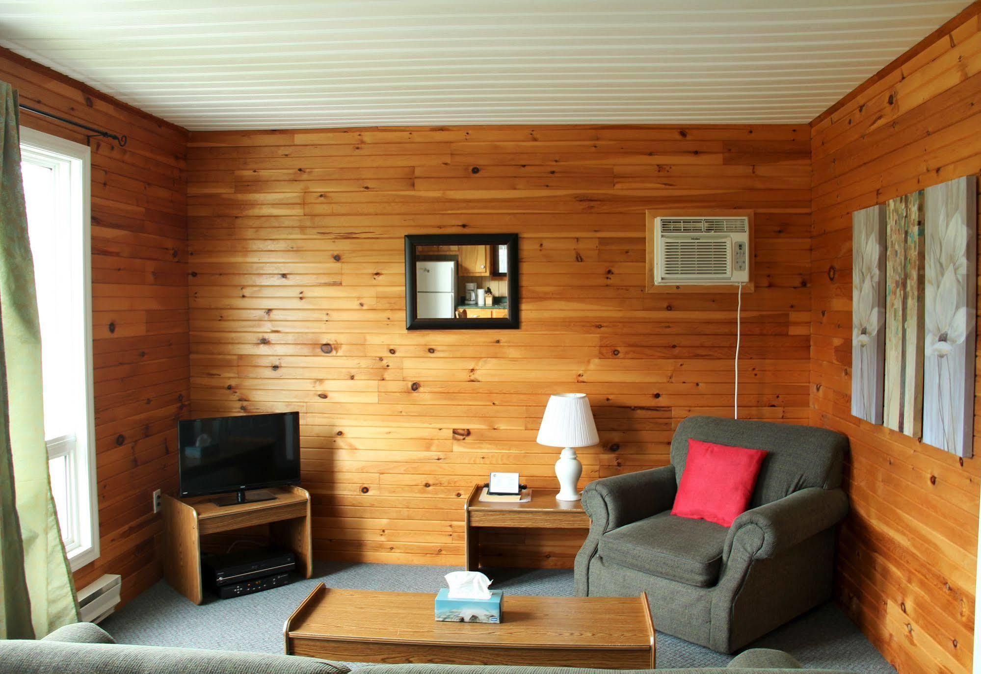Hidden Acres Cottages Cavendish Esterno foto