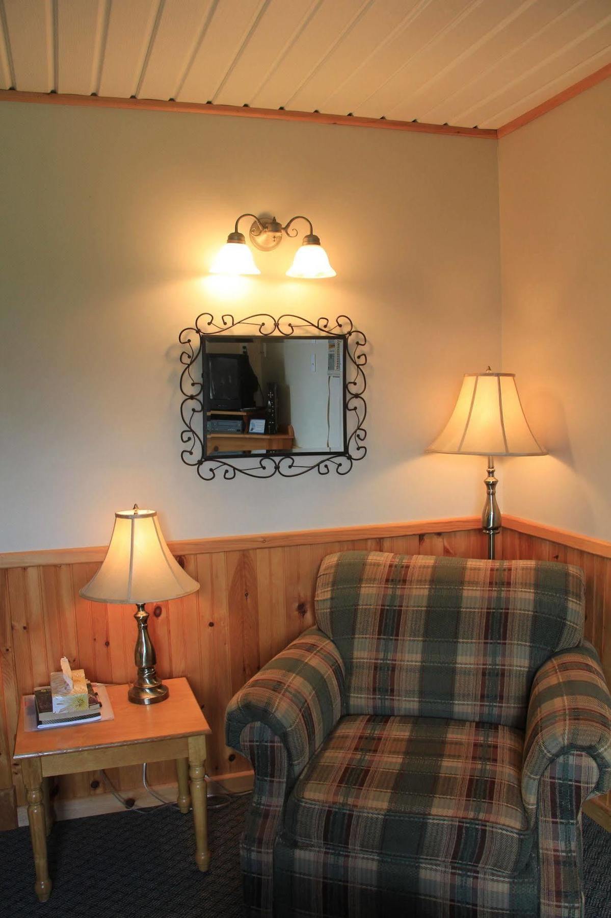 Hidden Acres Cottages Cavendish Esterno foto