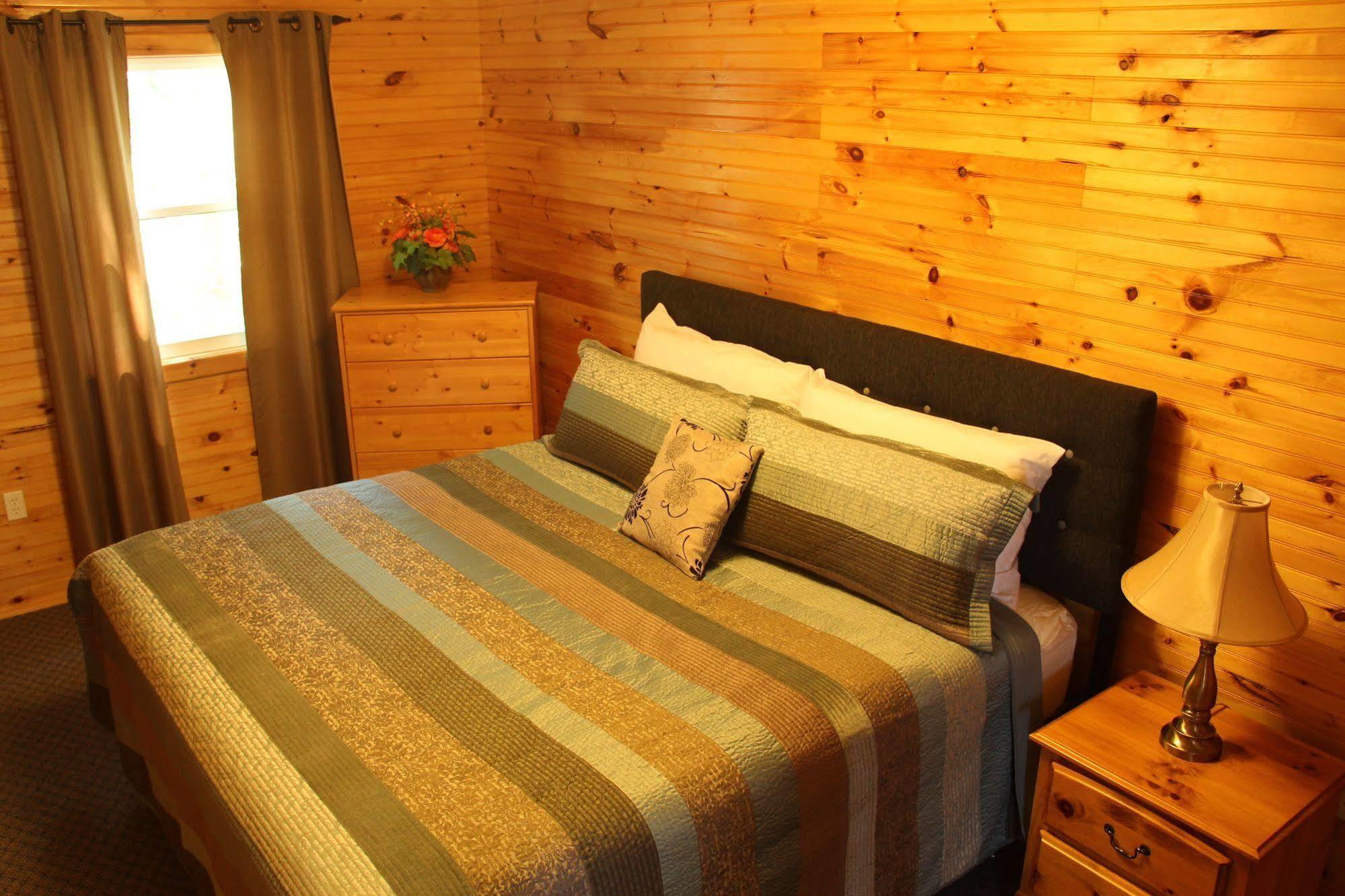 Hidden Acres Cottages Cavendish Esterno foto